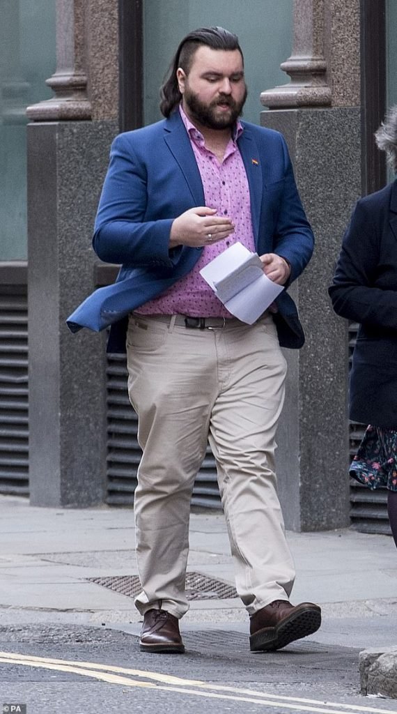 Neo nazis essay 07 image